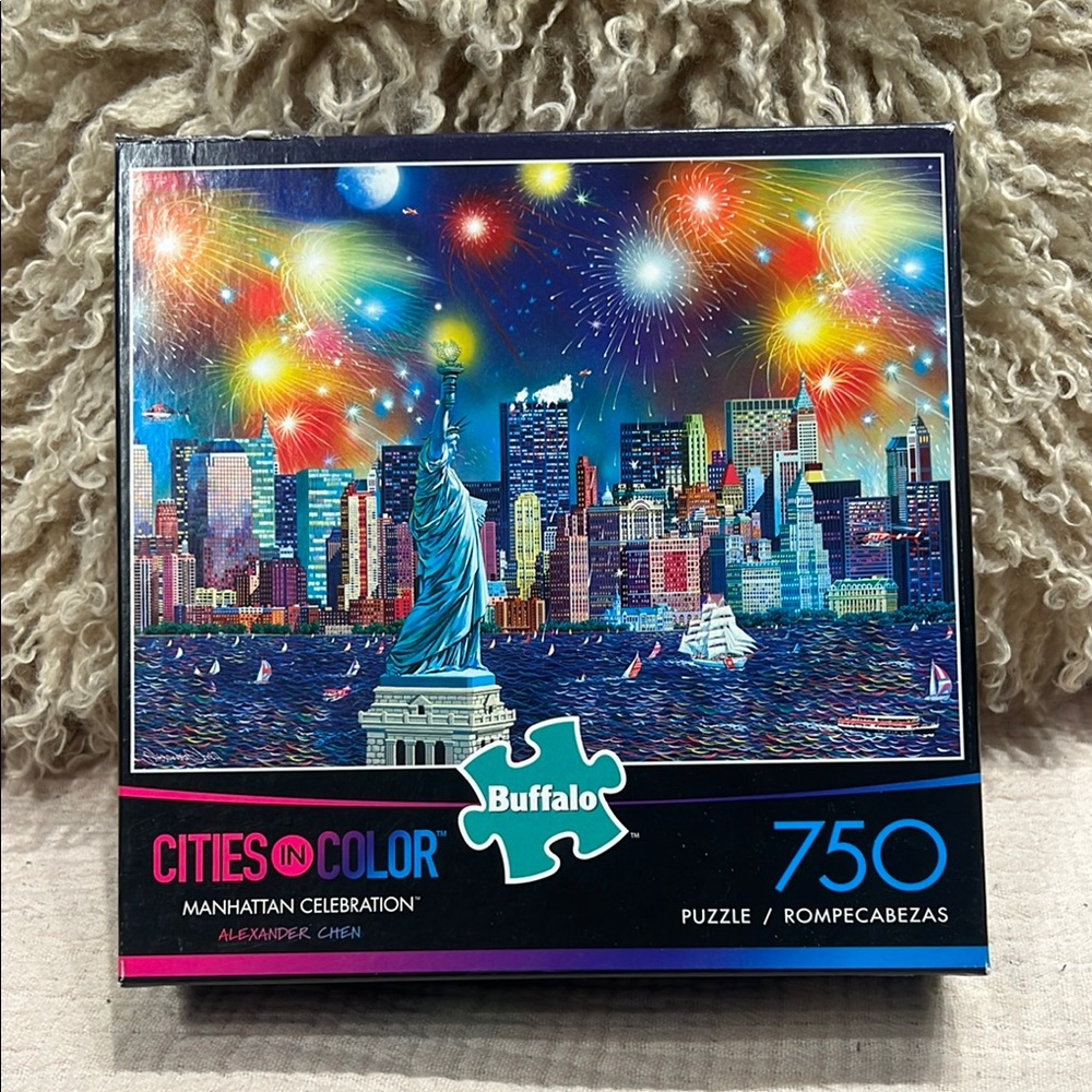 Buffalo Games 🔴3/$25! 🔴  Cities in Color Manhattan Celebration 750 Piece Puzzle